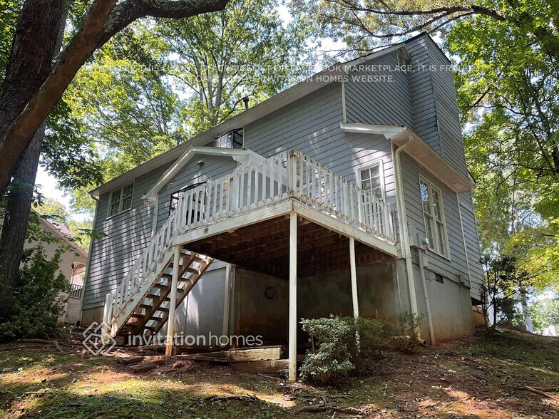 Building Photo - 1240 Grayland Hills Dr