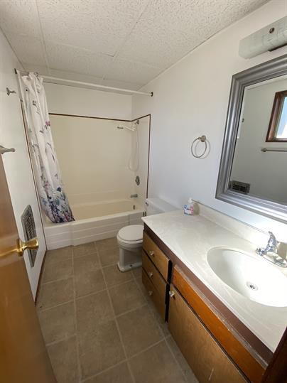 Building Photo - Cozy Mountain Living in Frazier Park – Affordable 2-Bedroom Home