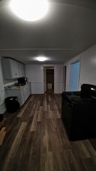 Building Photo - 8 Spofford St