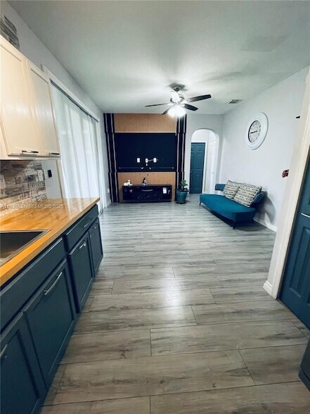 Building Photo - 27312 SW 138th Path