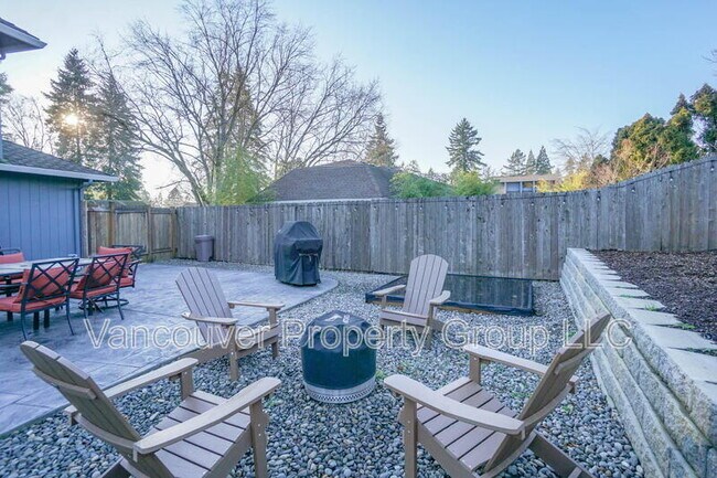 Building Photo - 2821 SE 138th Loop