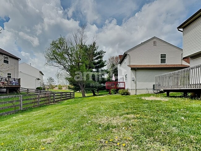 Building Photo - 45 Saddle Creek Ln