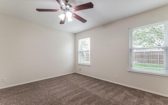 Building Photo - 14912 Big Falls Dr
