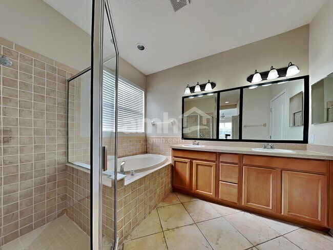 Building Photo - 5344 Clover Mist Dr