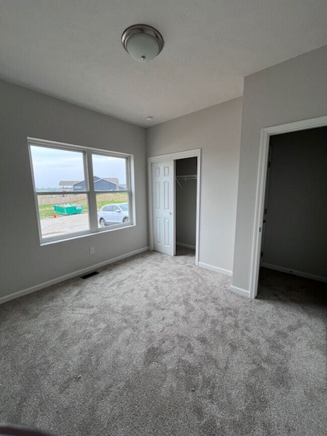 Building Photo - Fresh. Modern. Yours. New Ranch Home in Ar...
