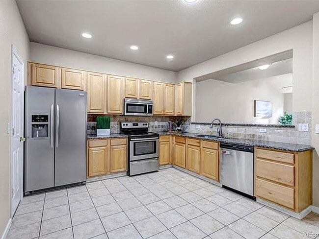Building Photo - Well Maintained and Clean Home for Rent- Cherry Creek School District- 80015