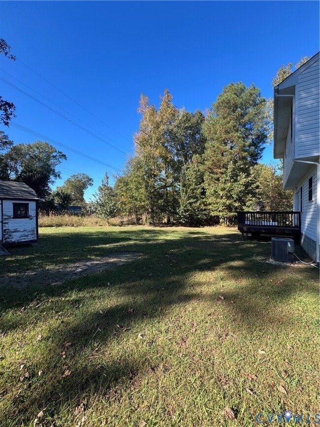 Building Photo - 2123 Cloverdale Ave