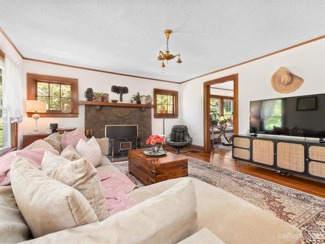 Building Photo - 181 Blake Dr