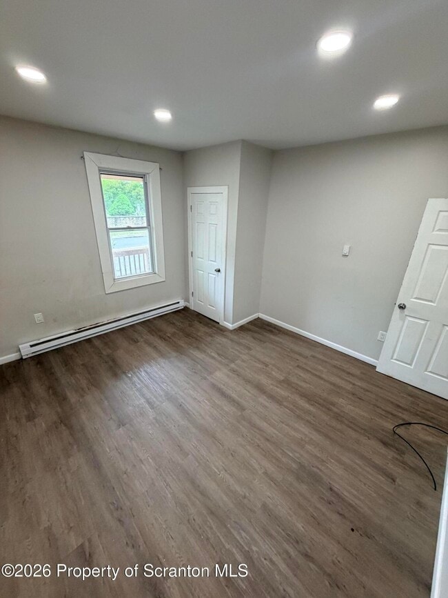 Building Photo - 1211 Pittston Ave