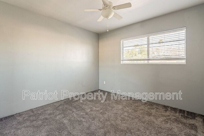 Building Photo - 8331 E Thomas Rd