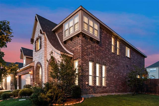 Building Photo - 500 Lakeview Dr