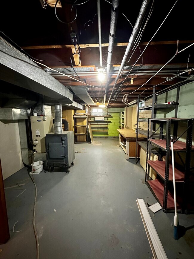 Building Photo - 1001 Virginia St