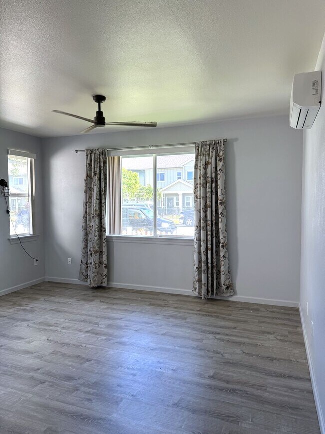 Building Photo - Mehana at Kapolei - 3 BR / 2 BA Single Family Home with Split AC and Enclosed Garage