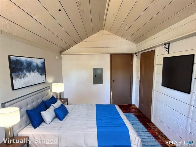 Building Photo - 39 Waterbury Rd