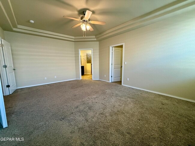 Building Photo - 7790 Enchanted Cir Dr