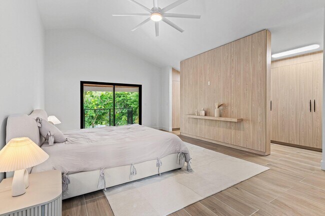 Building Photo - 2668 NW 41st St