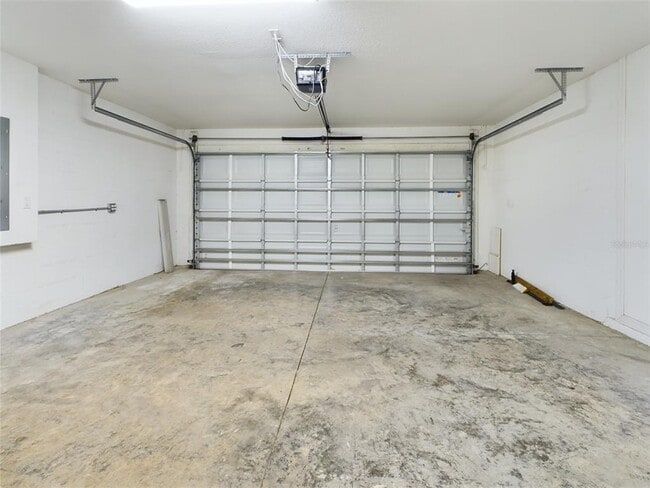 Building Photo - 13360 SW 37th Ave