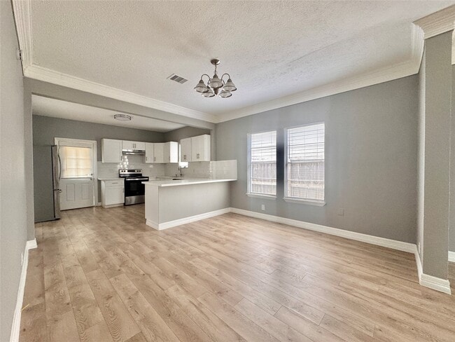 Building Photo - 4106 Robertson St