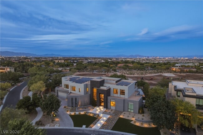 Building Photo - 98 Sun Glow Ln