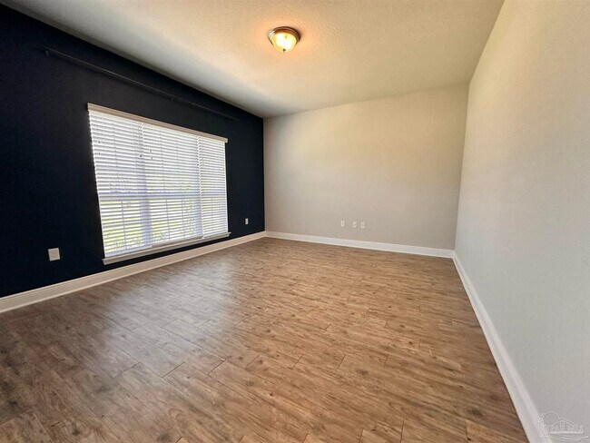 Building Photo - 4193 S Cambridge Way