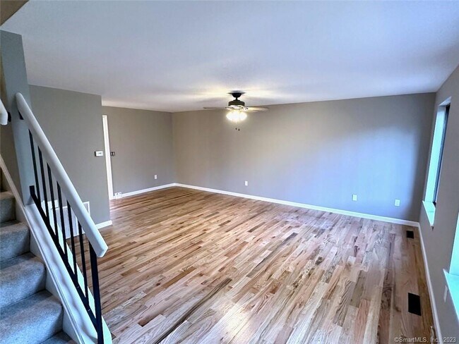 Building Photo - 26 Conestoga Way