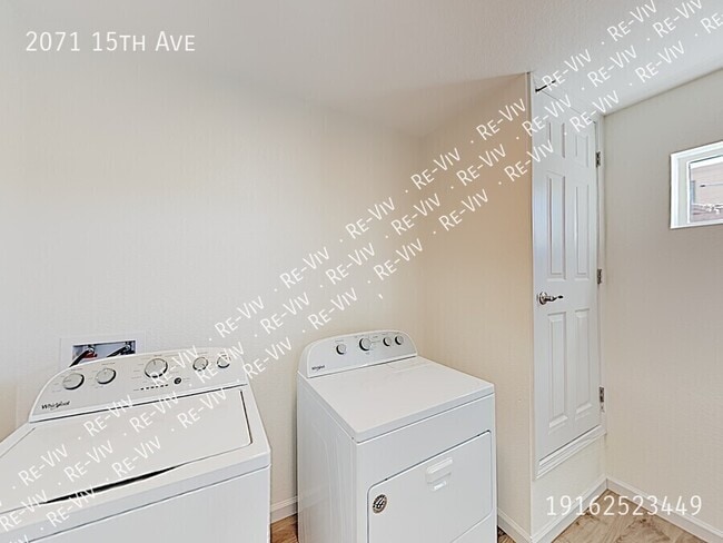 Building Photo - 2071 15th Ave