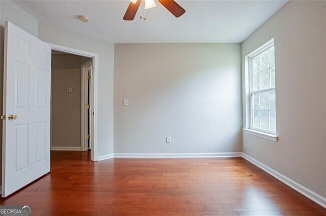 Building Photo - 4944 Antelope Cove