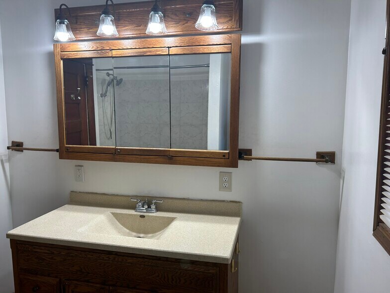 Building Photo - 1131 Jessie St