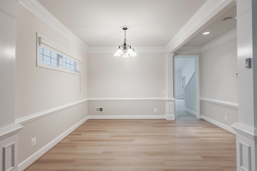 DINING ROOM - 8934 Yellow Daisy Pl