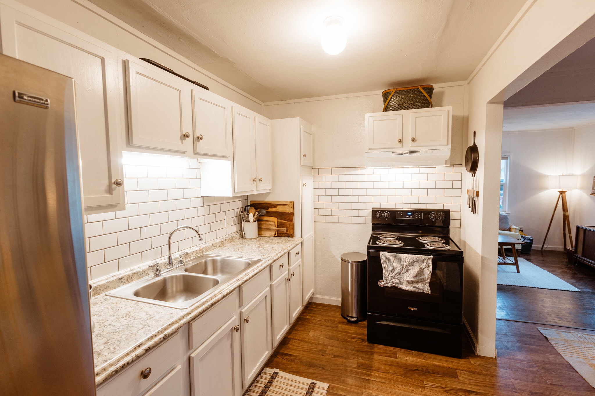 Building Photo - 3412 Homan Ave