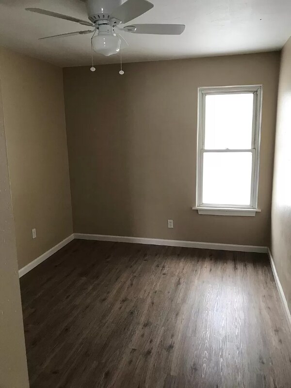 Building Photo - 265 Wyandotte St