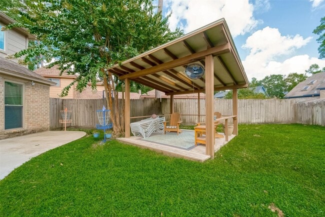 Building Photo - 17102 Misty Creek Dr