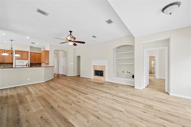 Building Photo - 3106 Rainbow Ct