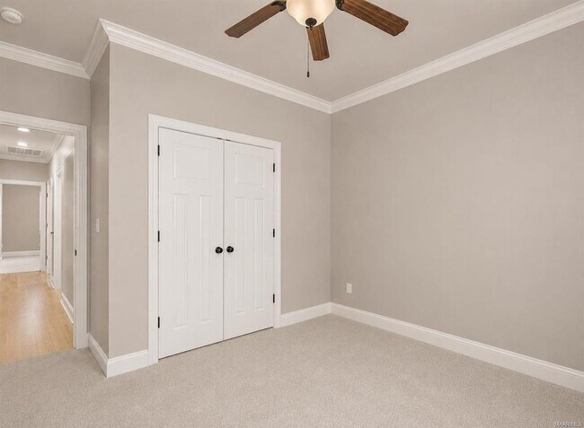 Building Photo - 509 Southern Hills Dr