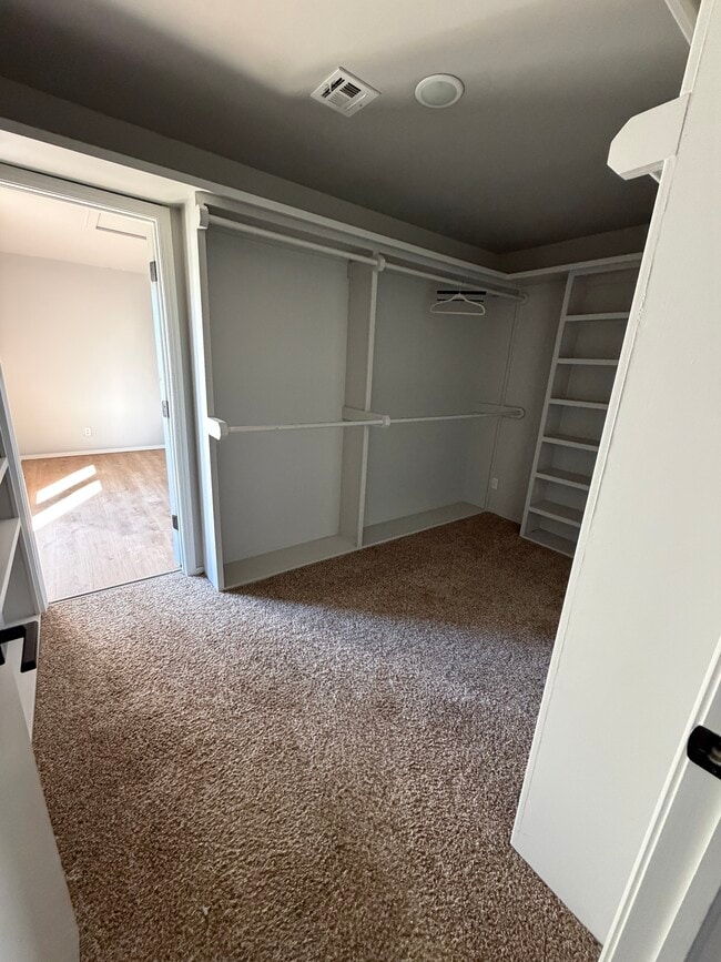 Building Photo - 7521 NW 28th St