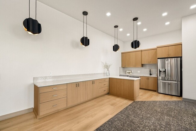 Building Photo - 1522 Quail Dr