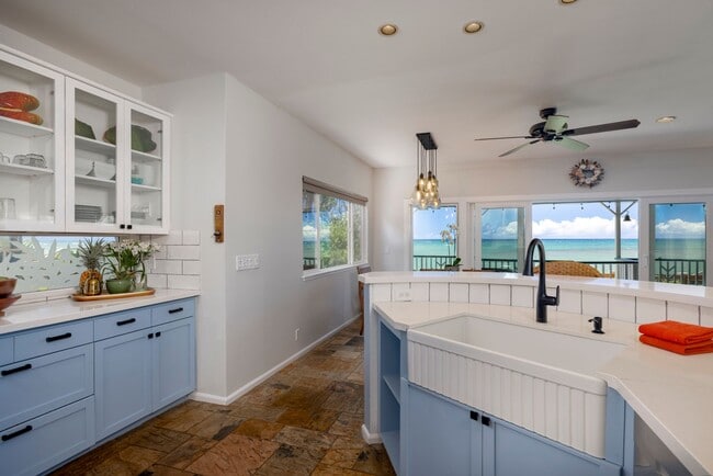 Building Photo - North Shore Oahu Oceanfront Home for Rent