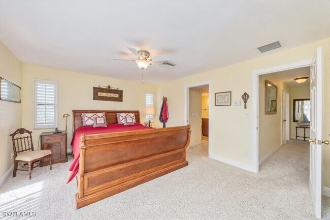 Building Photo - 1400 Blue Point Ave