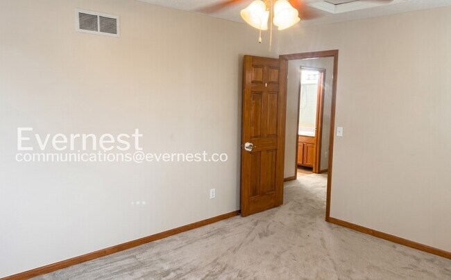 Building Photo - 4369 Houser Dr