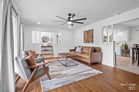 Building Photo - 1400 Prairie Creek Dr