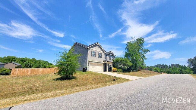 Building Photo - 1021 Silver Farm Rd