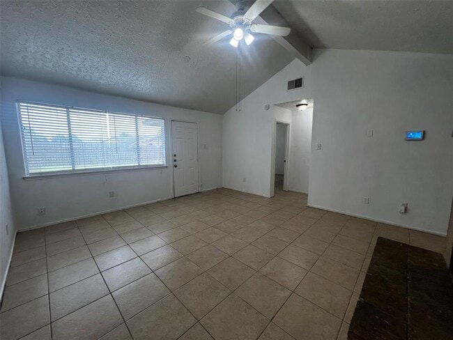 Building Photo - 5434 Parkridge Dr