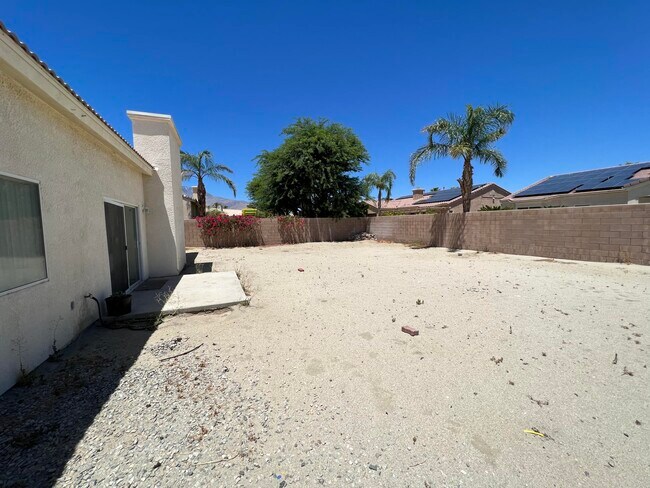 Building Photo - 68392 Riviera Rd