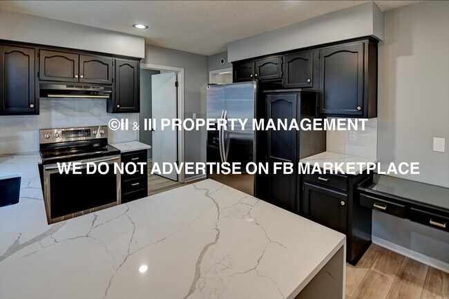 Building Photo - 1114 NE Richardson Pl