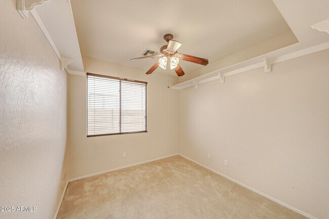 Building Photo - 40102 N Bridlewood Ct