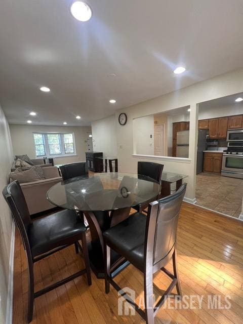 Building Photo - 3302 Cricket Cir