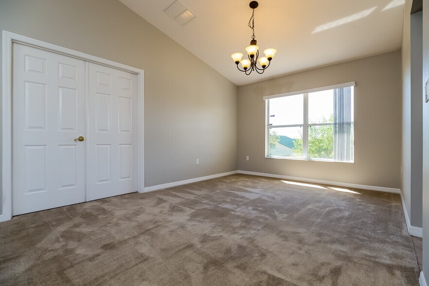 Building Photo - 1480 Muir Cir