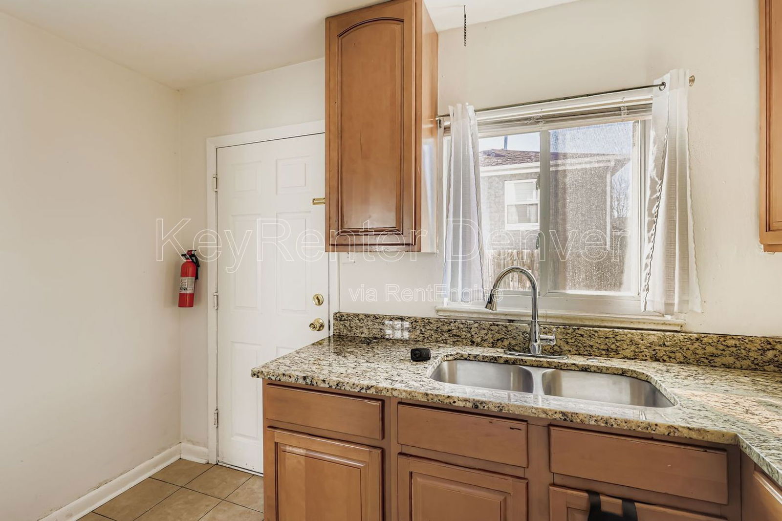 Building Photo - 3233 Steele St