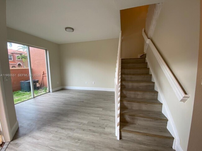 Building Photo - 611 SW 107th Ave