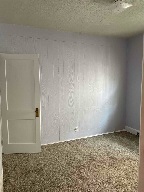 Building Photo - 1205 E 4th St